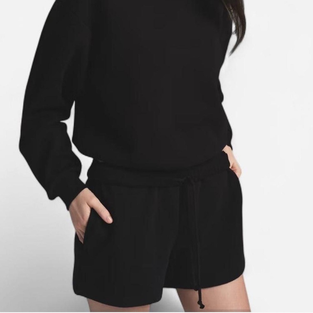 SKIMS *NWT COTTON FLEECE CLASSIC SHORT | COLOR: ONYX | SIZE: L